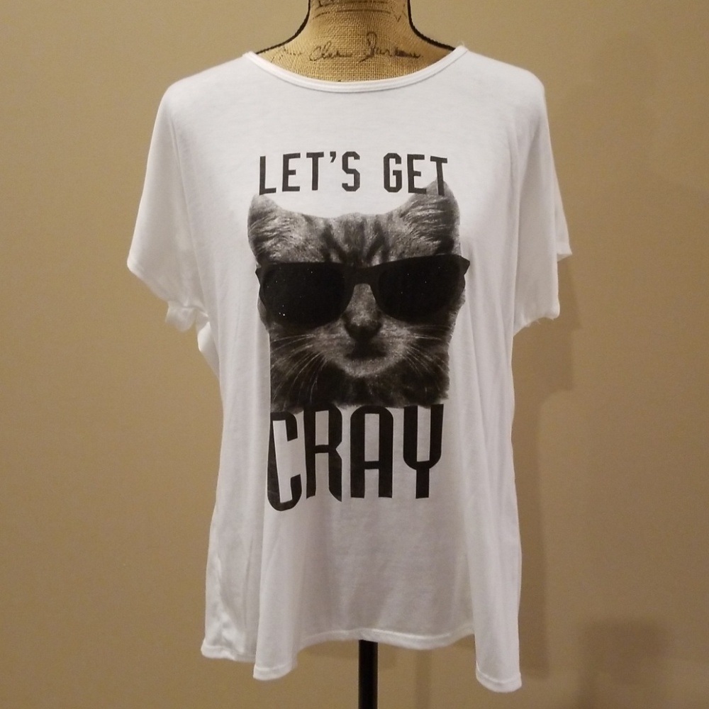 Let's Get CRAY sunglasses cat graphic tee F210:4:6